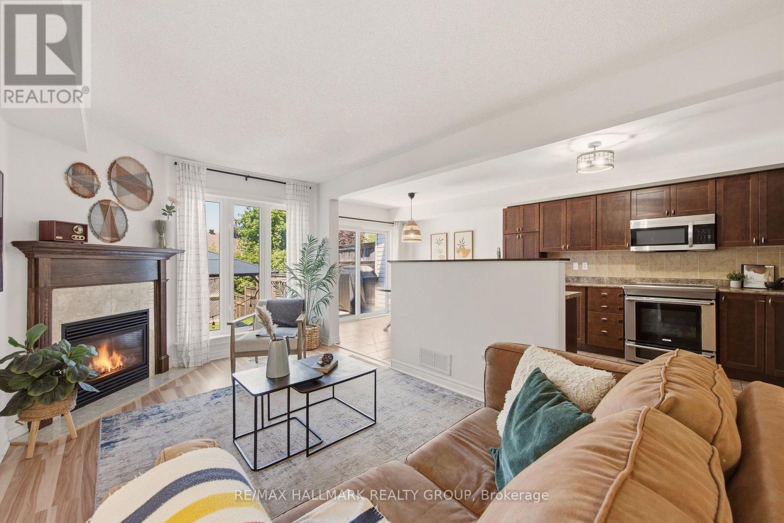 154 TALLTREE CRESCENT - 10