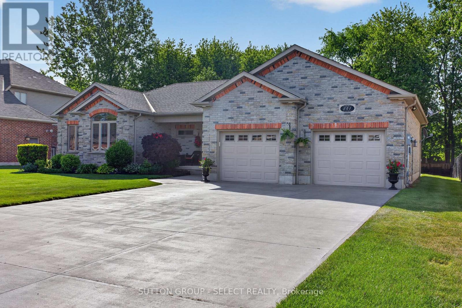 541 JULIANA DRIVE - Image 3
