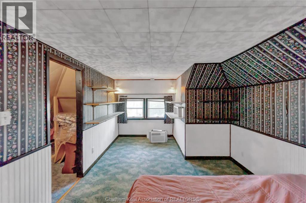 448 Queen STREET - 34