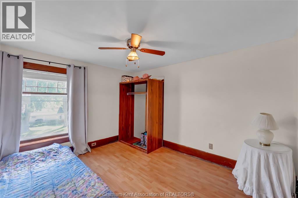 448 Queen STREET - 26