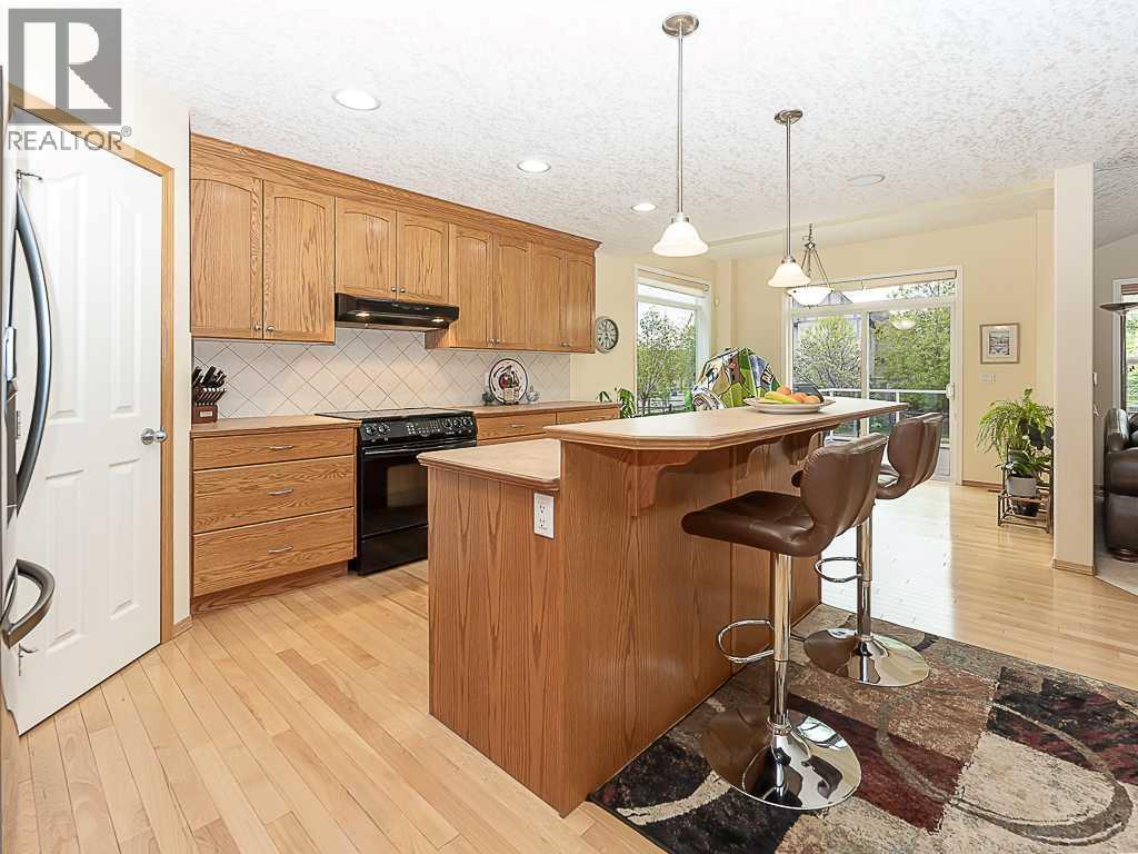 143 Cougarstone Square SW - 7