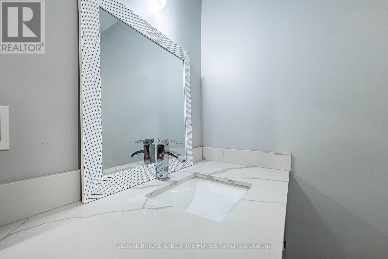 1274 REDBANK CRESCENT - 26