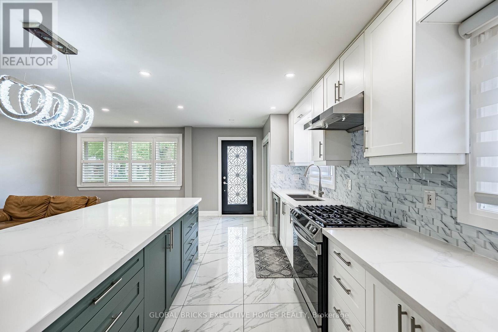 1274 REDBANK CRESCENT - 16