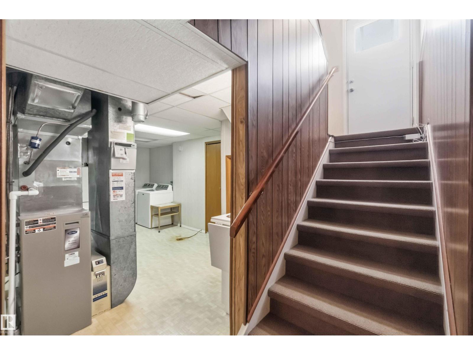 13432 DELWOOD RD NW - 32