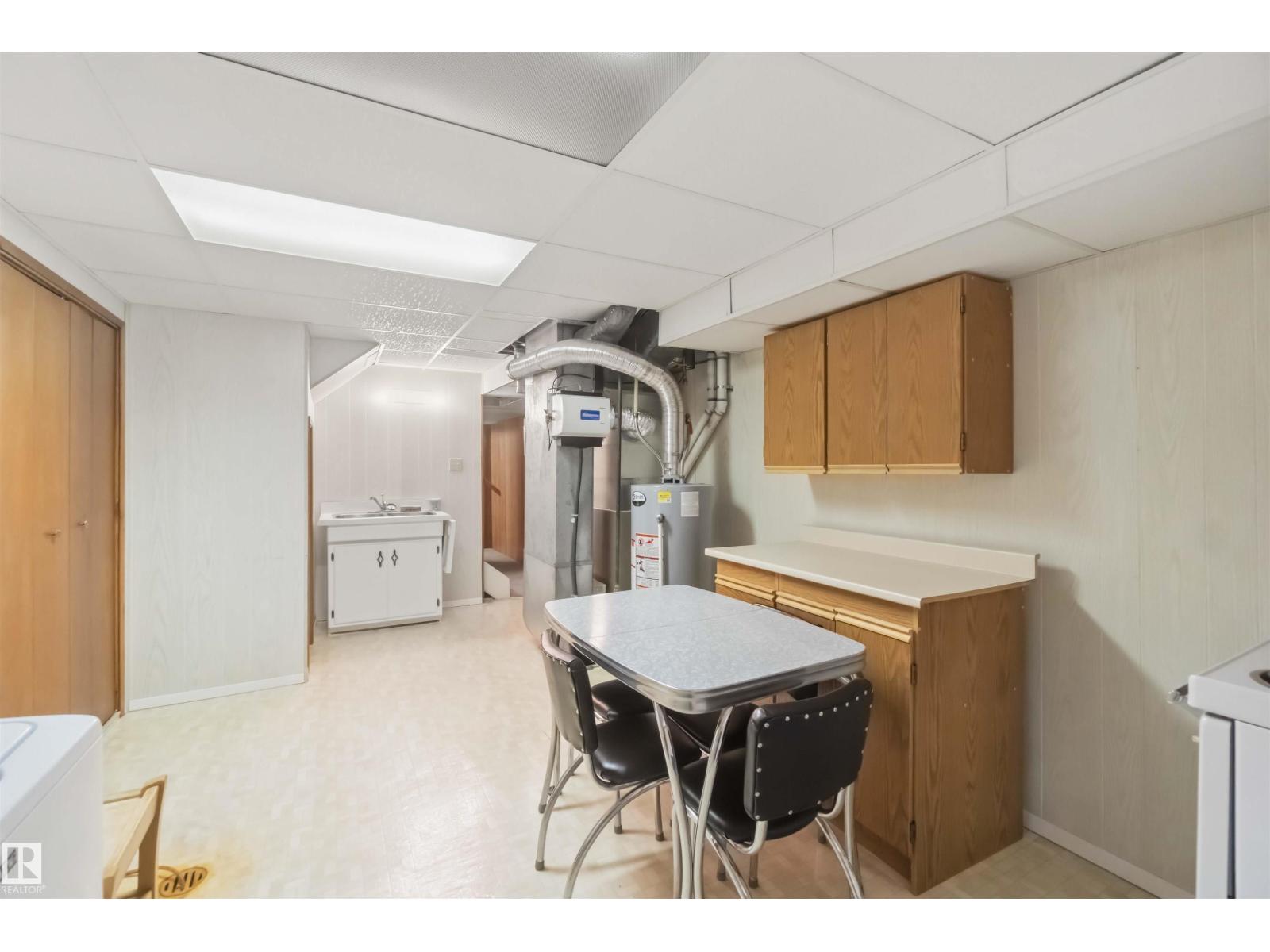 13432 DELWOOD RD NW - 35