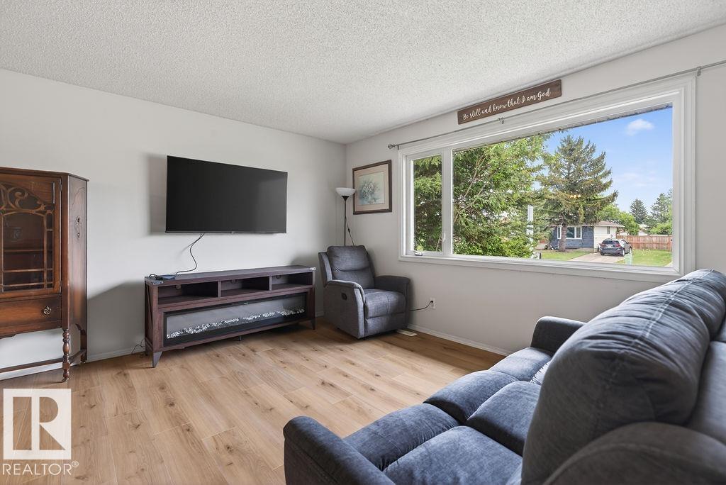 123 GRANDIN DR — photo 14