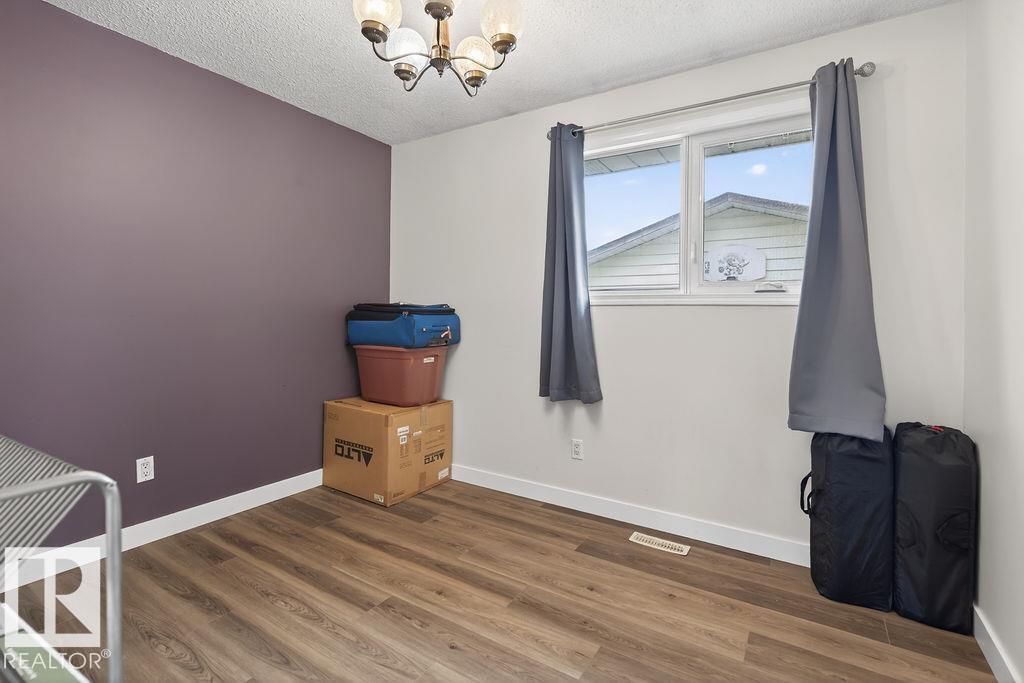 123 GRANDIN DR — photo 19