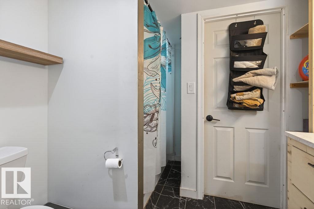 123 GRANDIN DR — photo 29