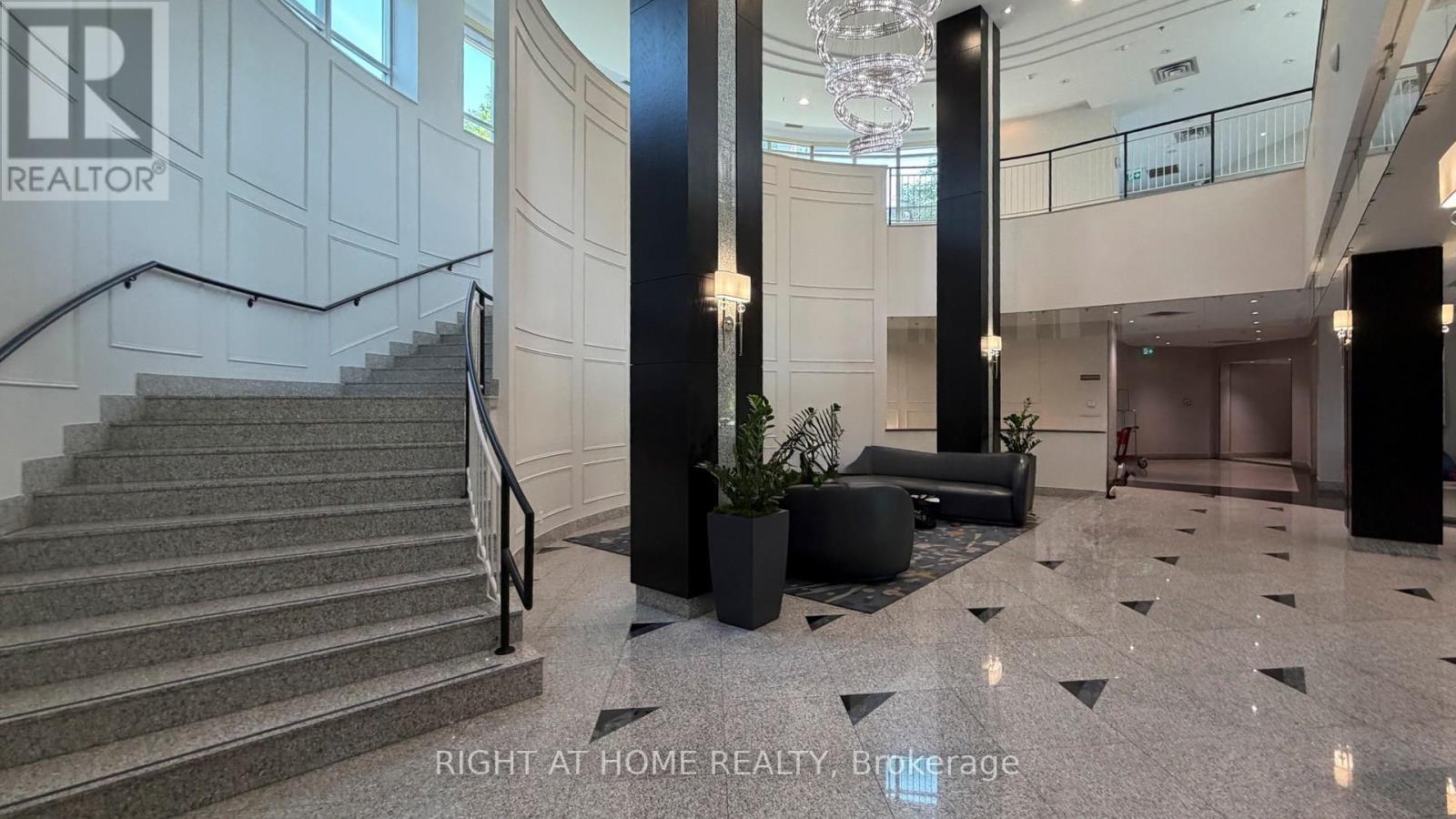 #2308 18 HARRISON GARDEN BOULEVARD - 28