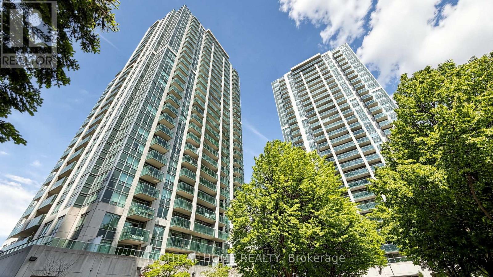 #2308 18 HARRISON GARDEN BOULEVARD - 34