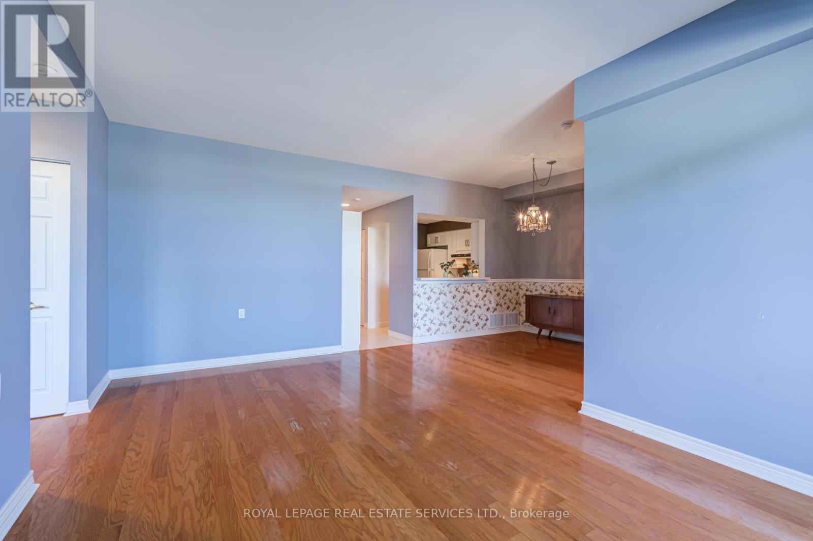 #202 1750 BAYVIEW AVENUE - 13