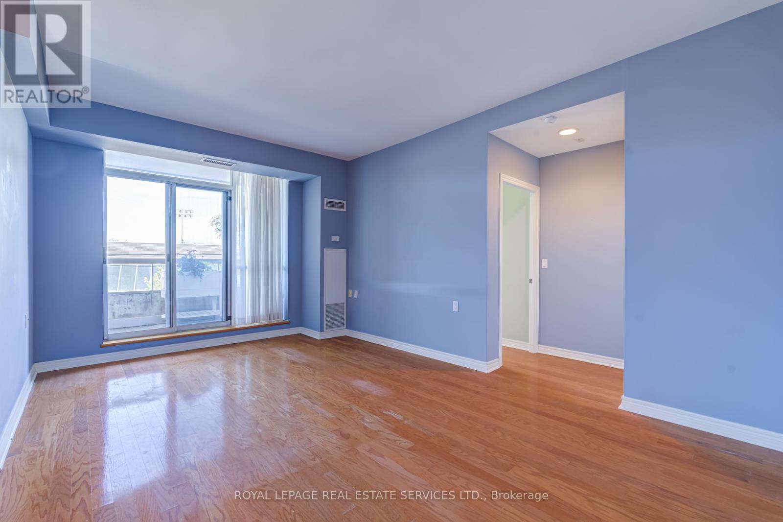 #202 1750 BAYVIEW AVENUE - 16