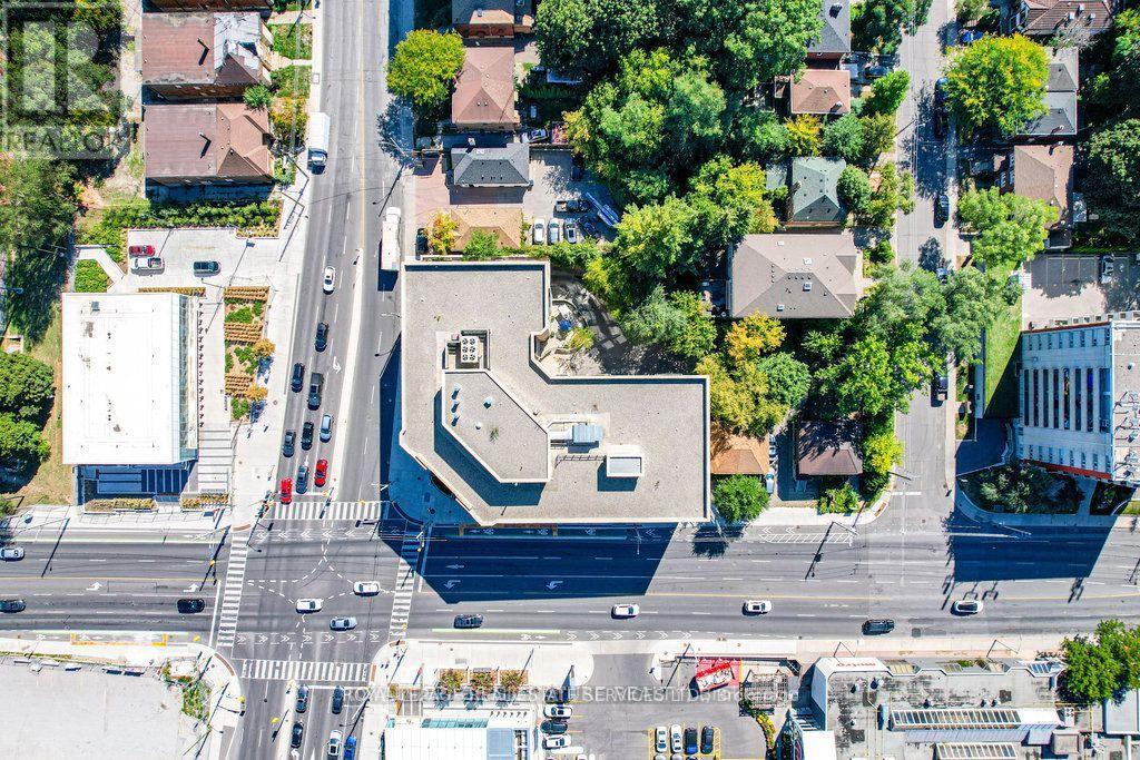 #202 1750 BAYVIEW AVENUE - 39
