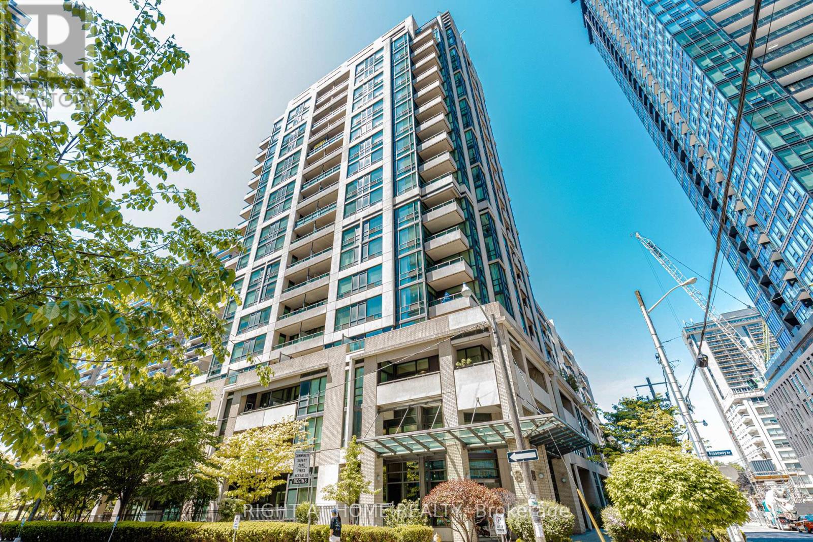 Listing photo of 1605 - 88 BROADWAY AVENUE E
