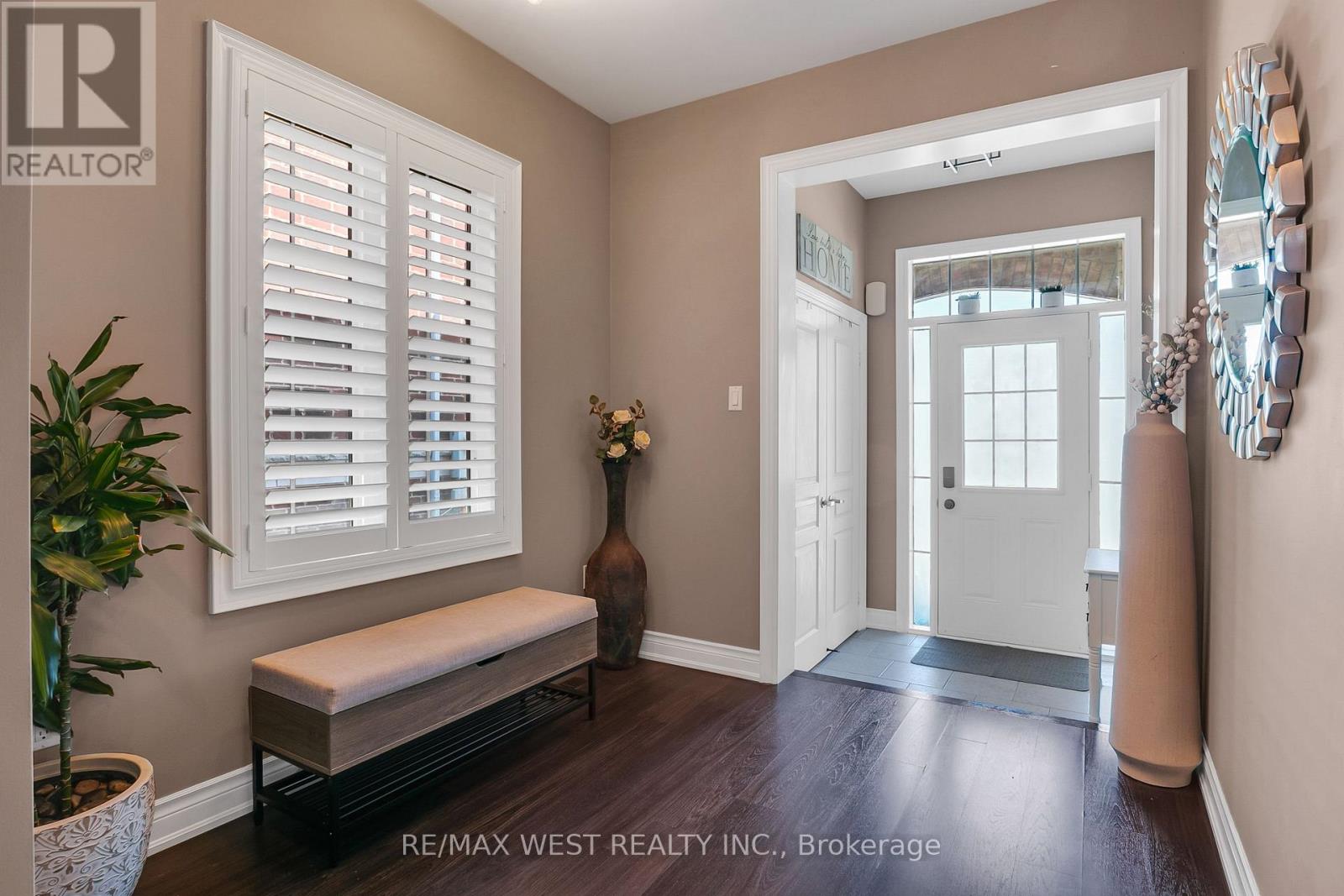 21 SIBELLA WAY - 4