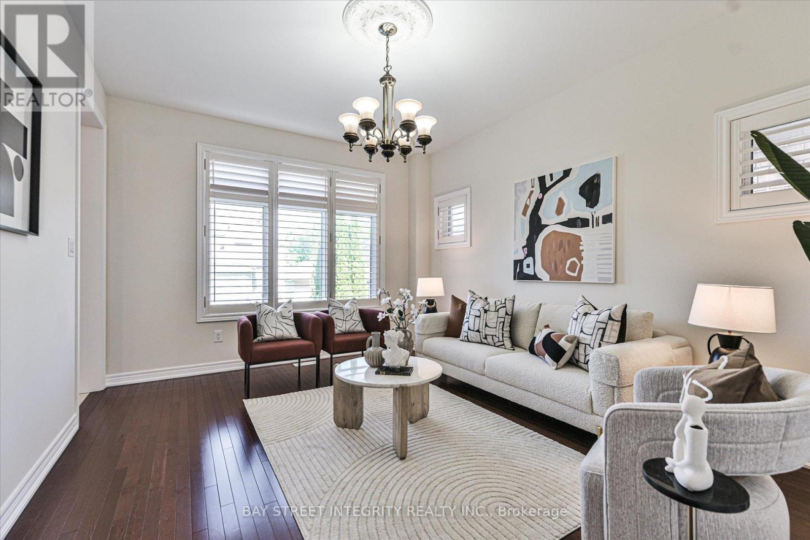 49 GLENGORDON CRESCENT - 17