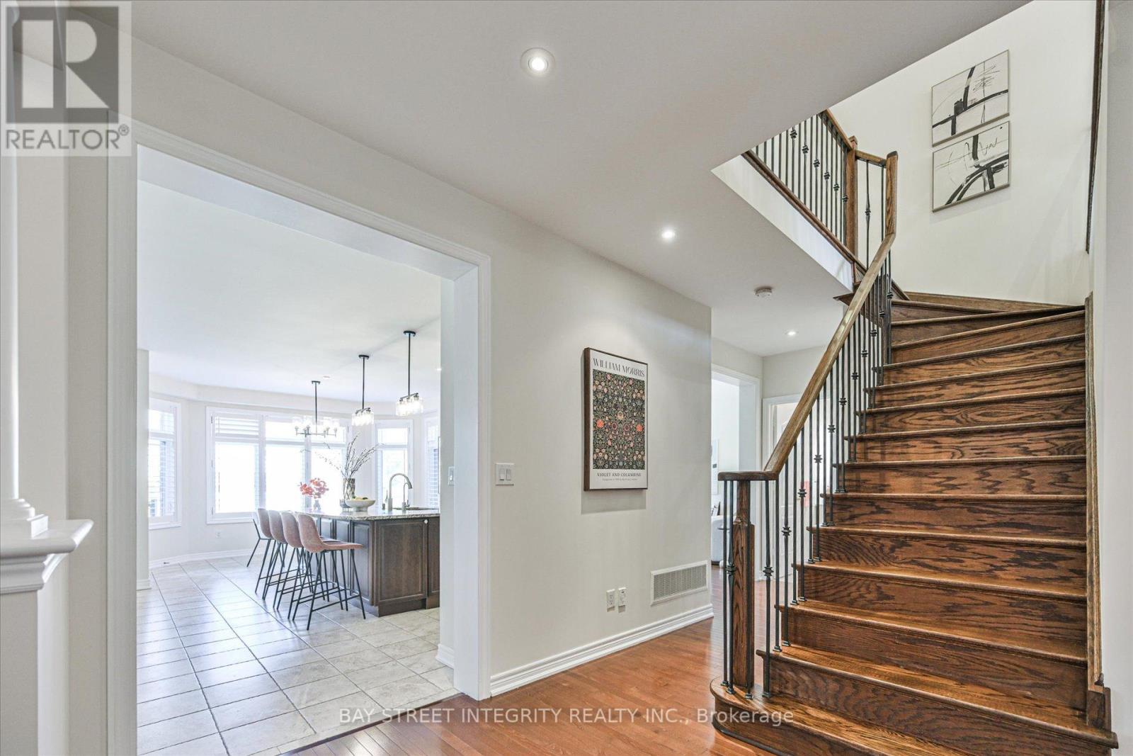 49 GLENGORDON CRESCENT - 9