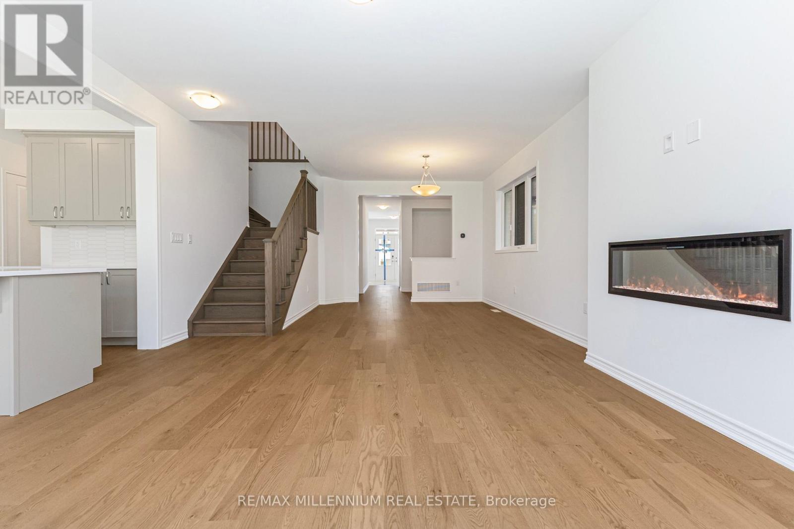 54 GRETZKY AVENUE - 11