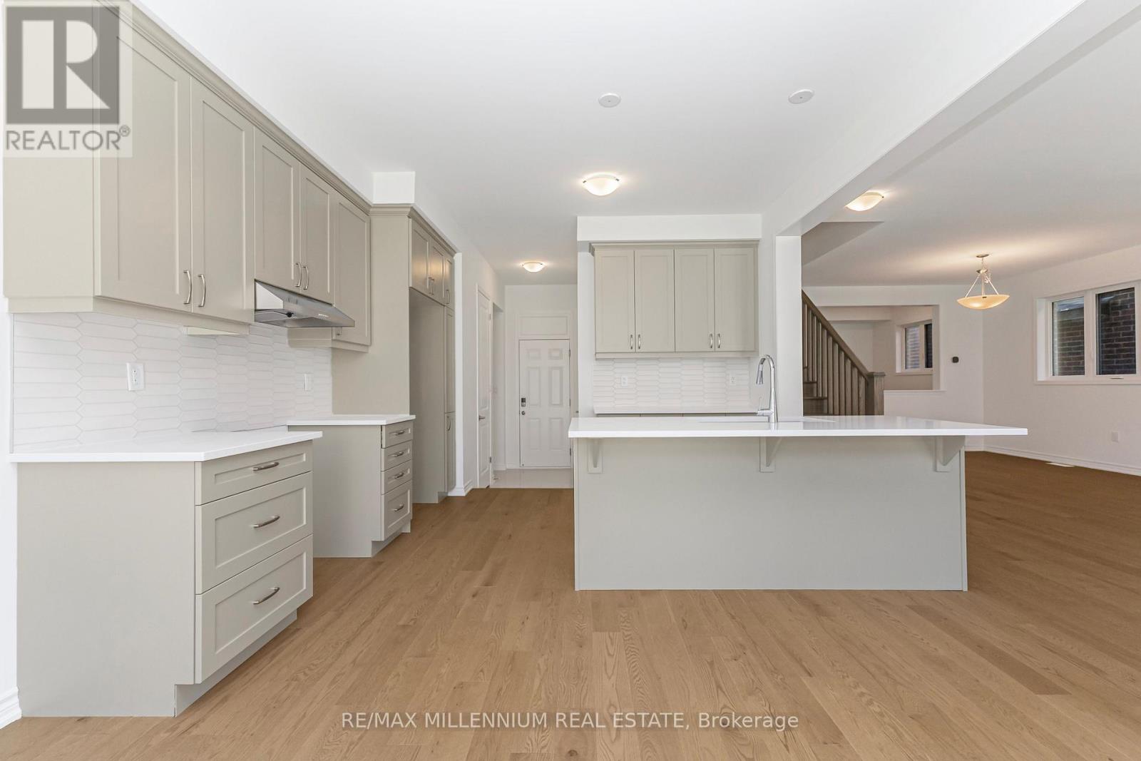 54 GRETZKY AVENUE - 14