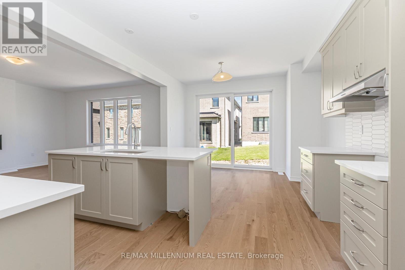 54 GRETZKY AVENUE - 17