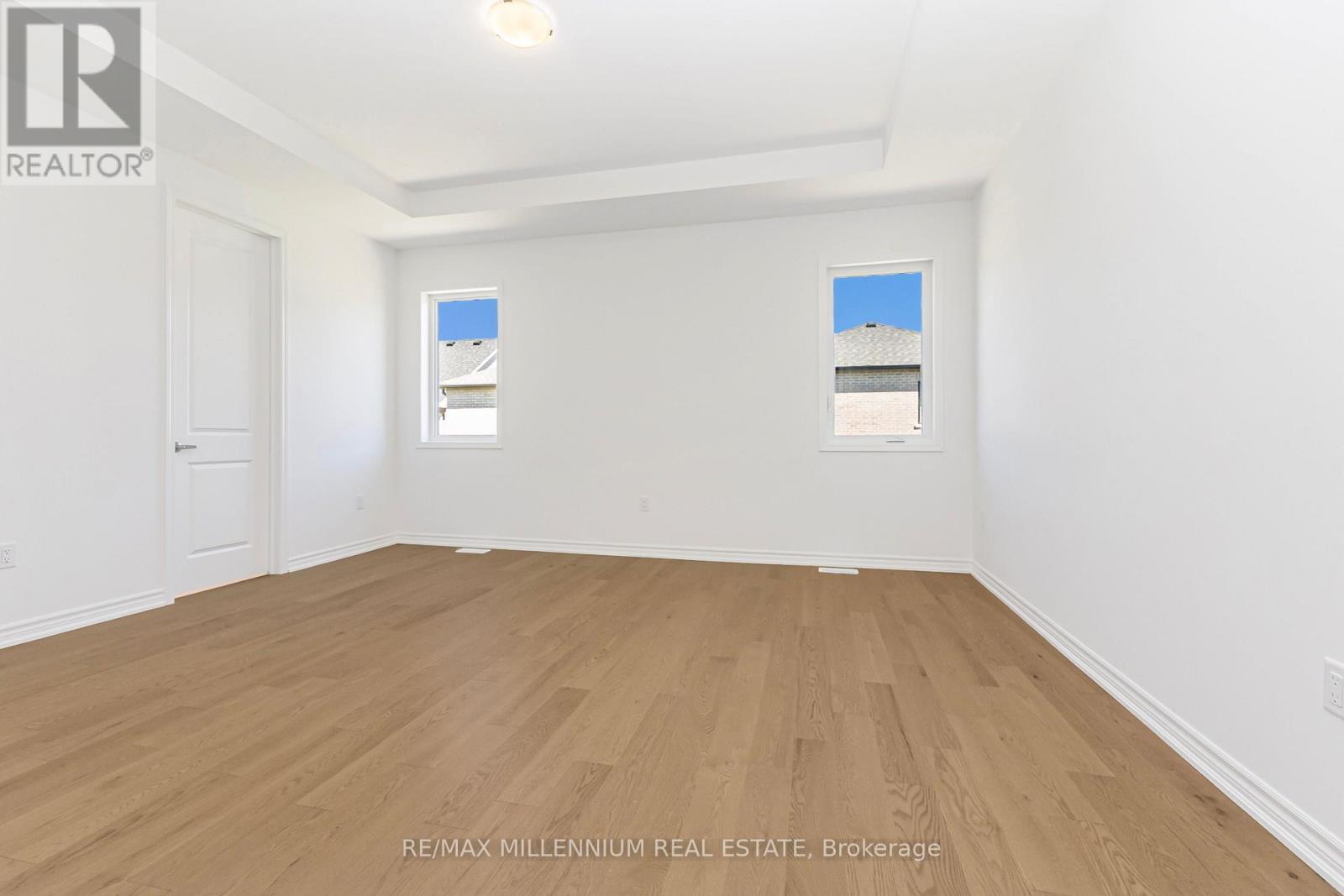 54 GRETZKY AVENUE - 21