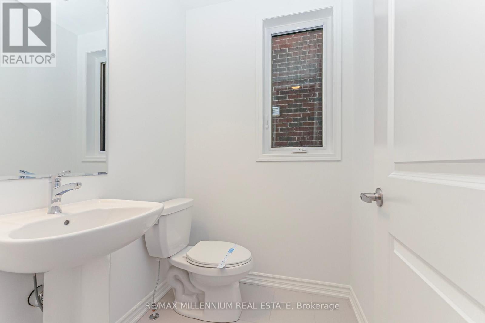 54 GRETZKY AVENUE - 5