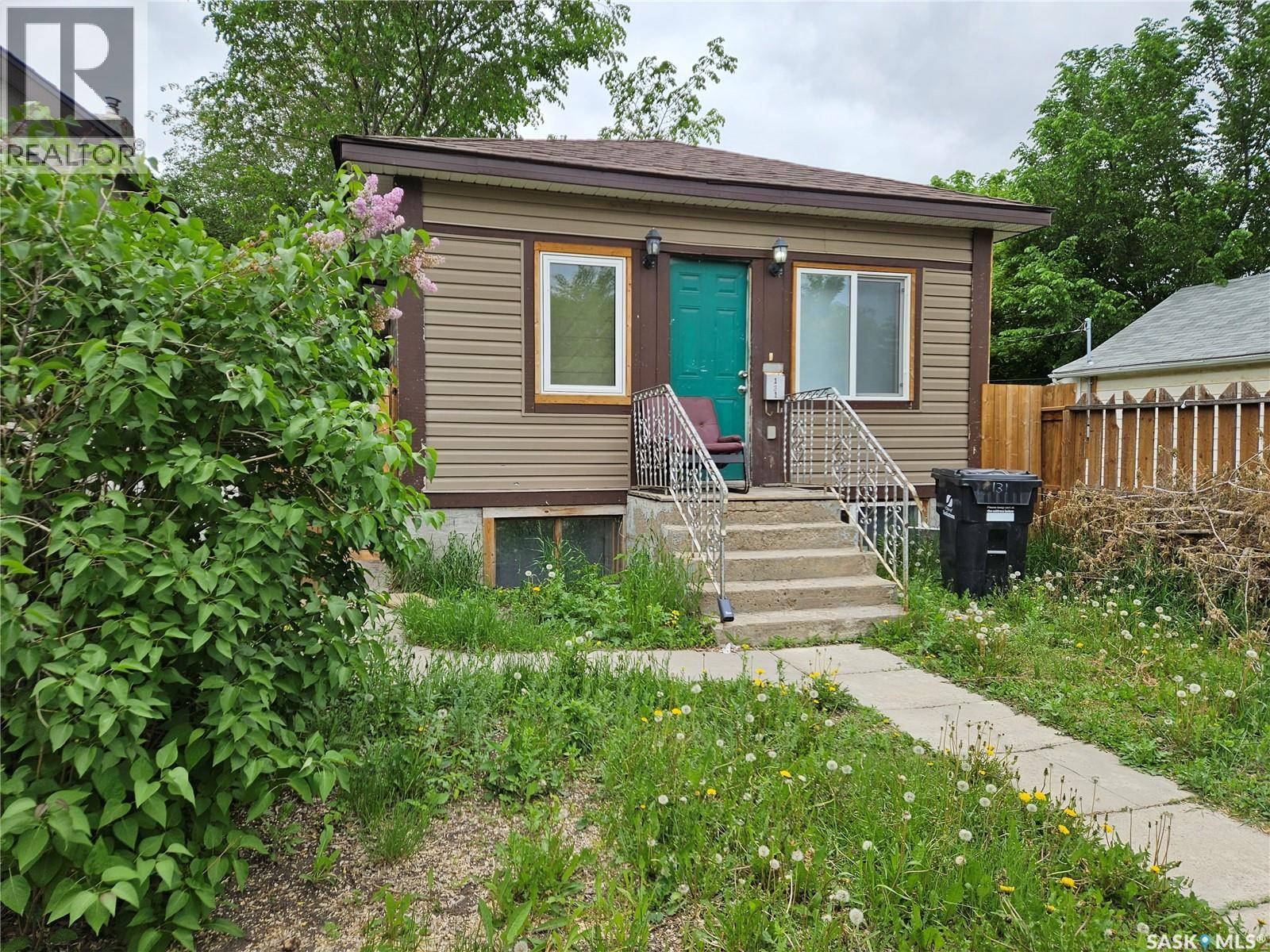131 M AVENUE S - 3