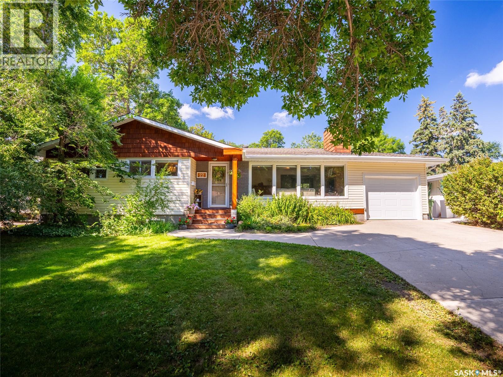 22 Calder CRESCENT - 1