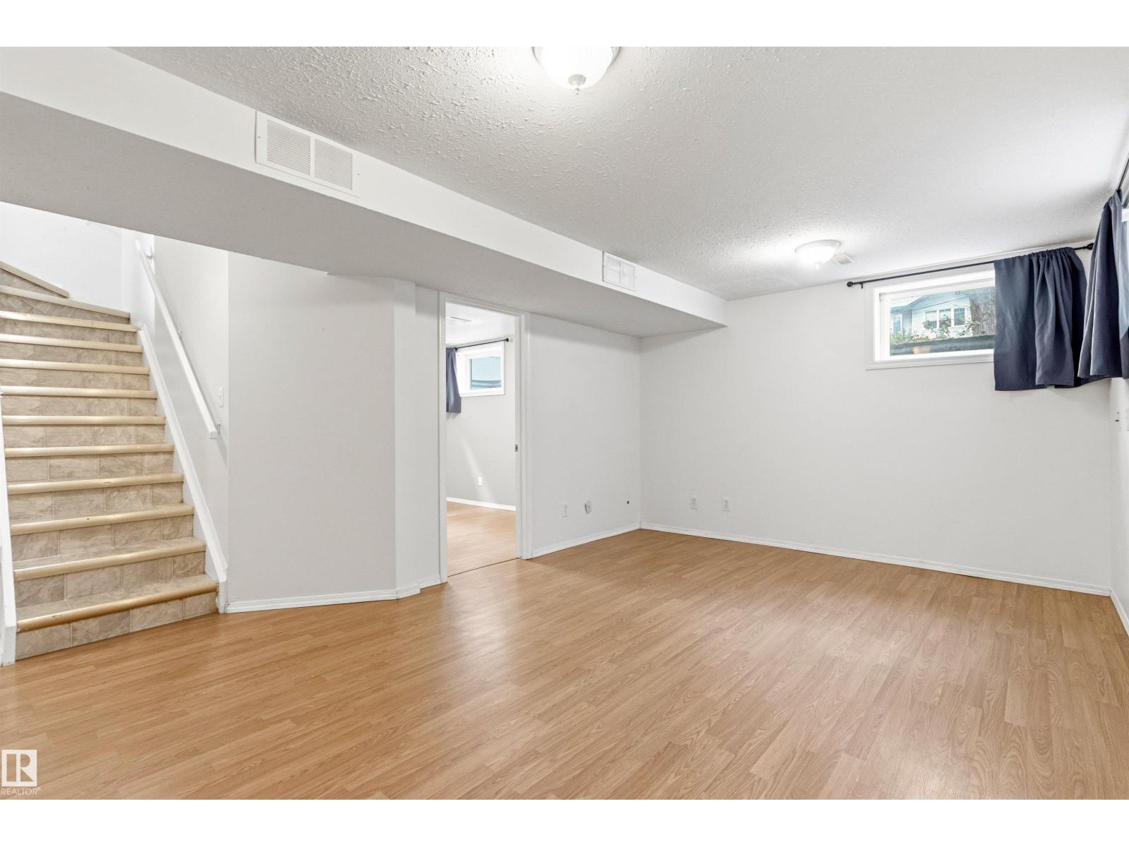 12775 119 ST NW - 19