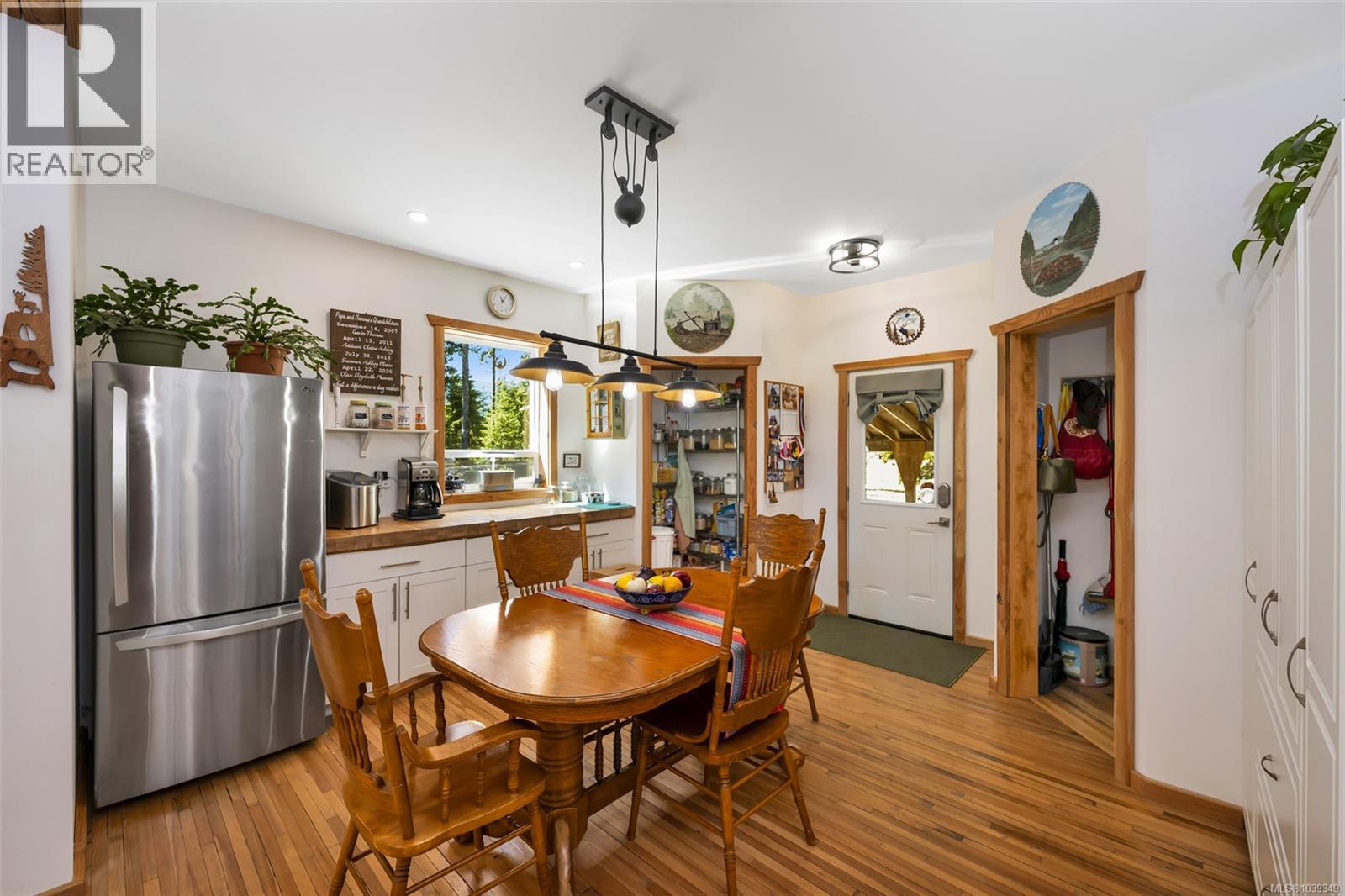 7238 Indian Rd - 18