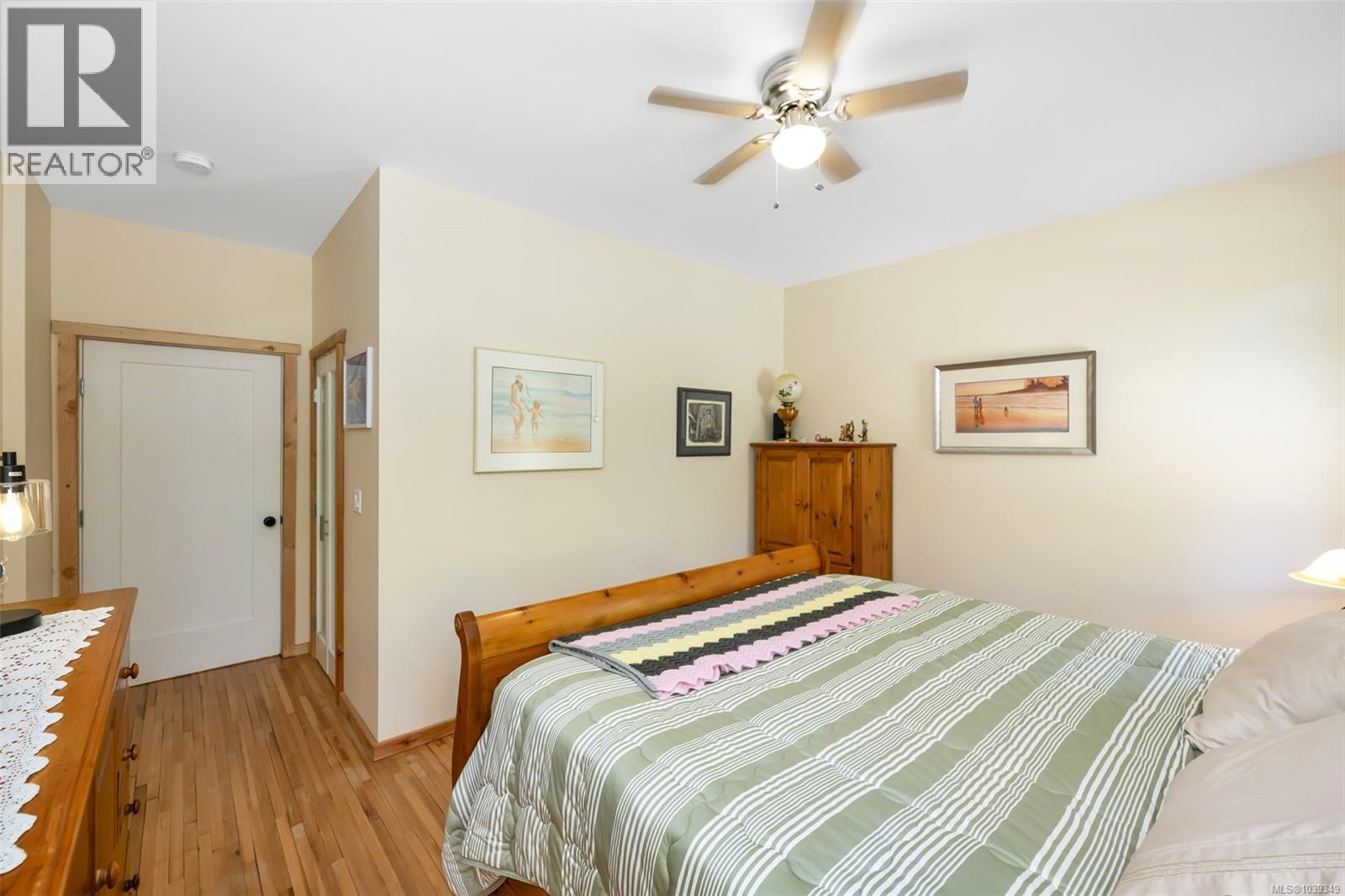 7238 Indian Rd - 36