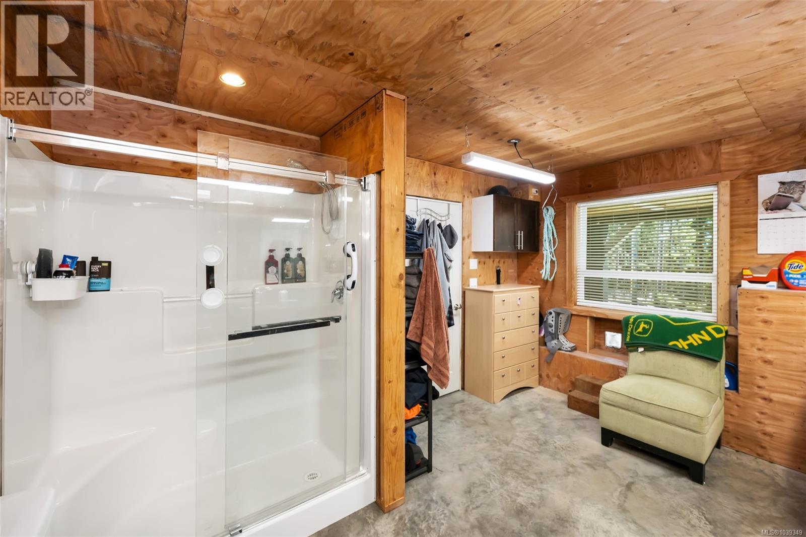 7238 Indian Rd - 48