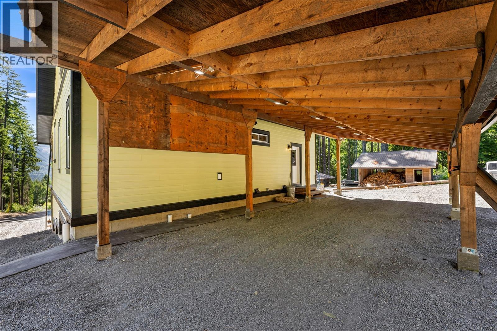 7238 Indian Rd - 72