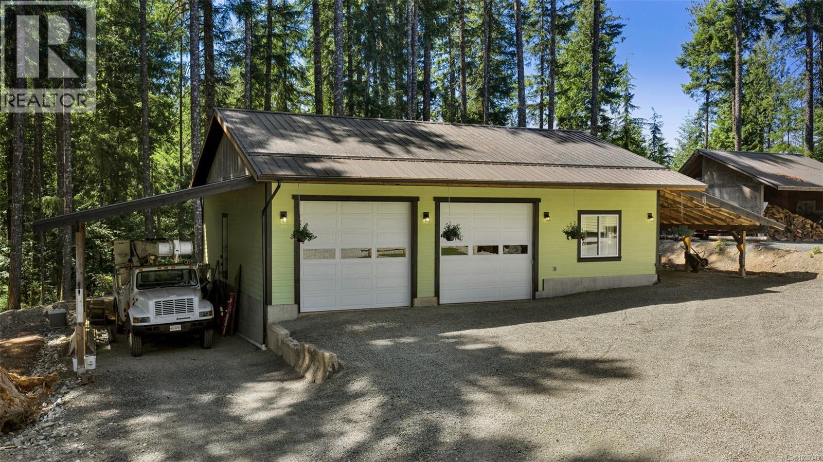 7238 Indian Rd - 8