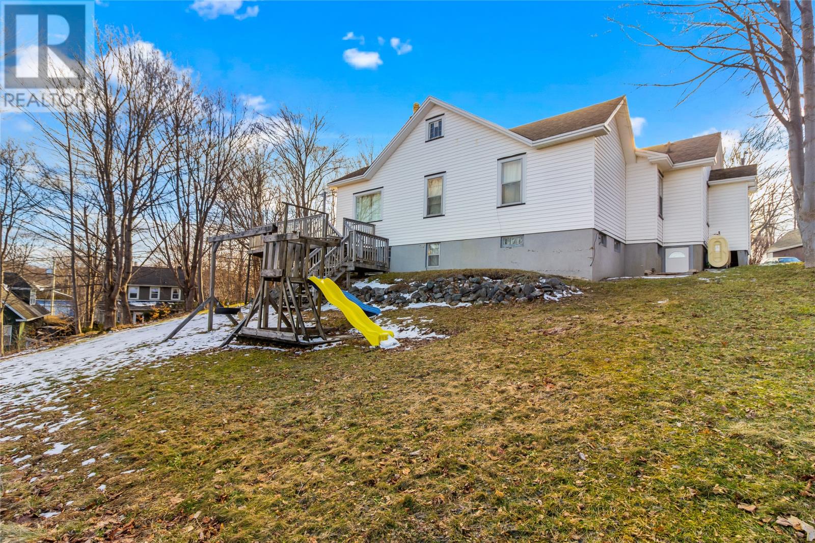 8 Glenridge Crescent - 24