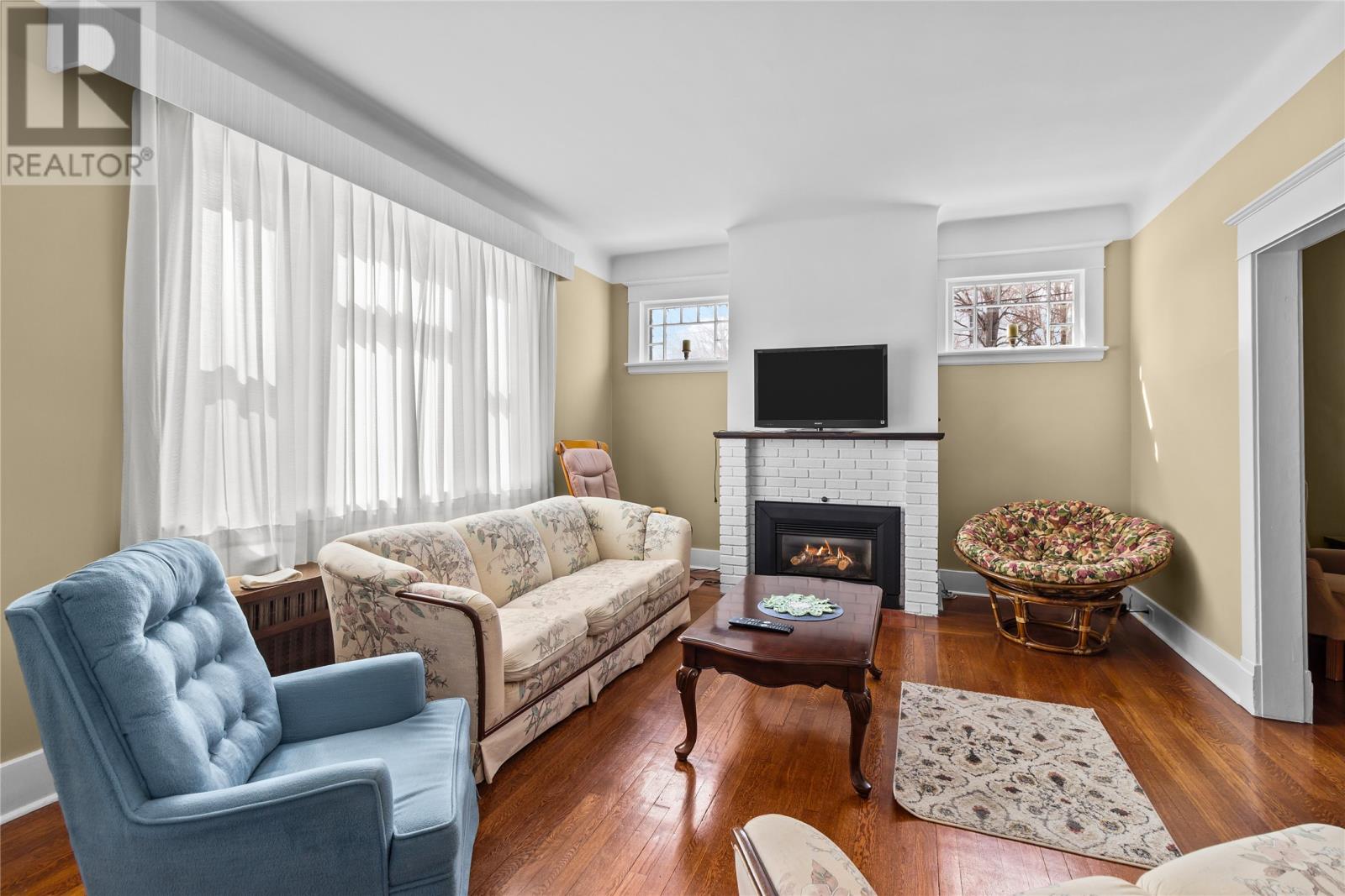 8 Glenridge Crescent - 7