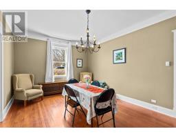8 Glenridge Crescent thumbnail 10
