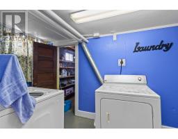 8 Glenridge Crescent thumbnail 18