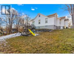 8 Glenridge Crescent thumbnail 24
