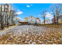 8 Glenridge Crescent thumbnail 25
