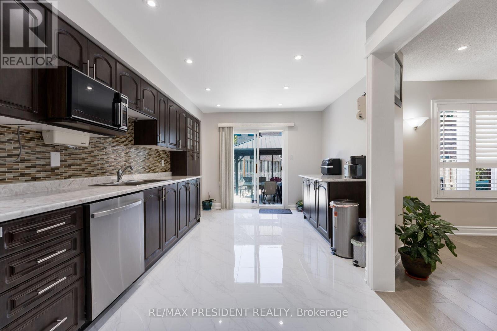 64 ORCHID DRIVE - 15