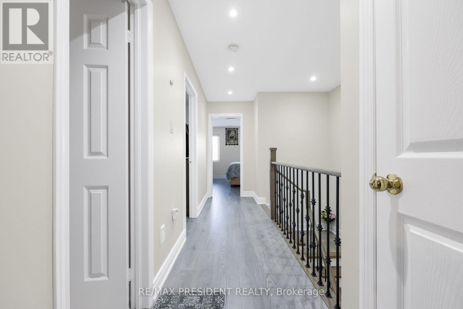 64 ORCHID DRIVE - 24
