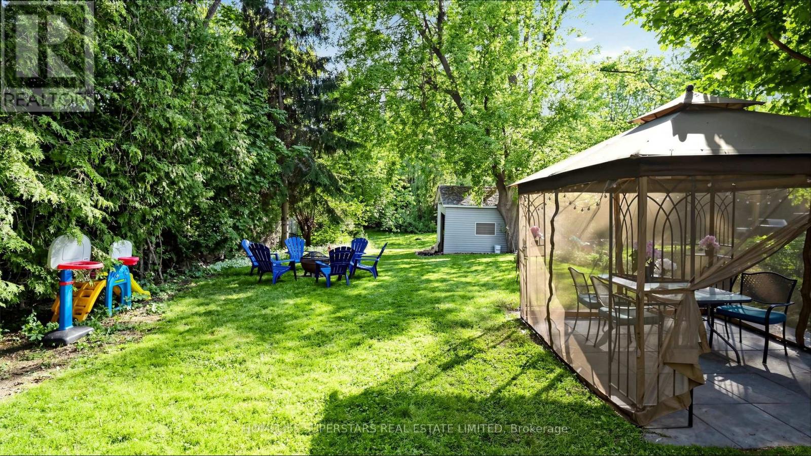 34 MERCER DRIVE - 45