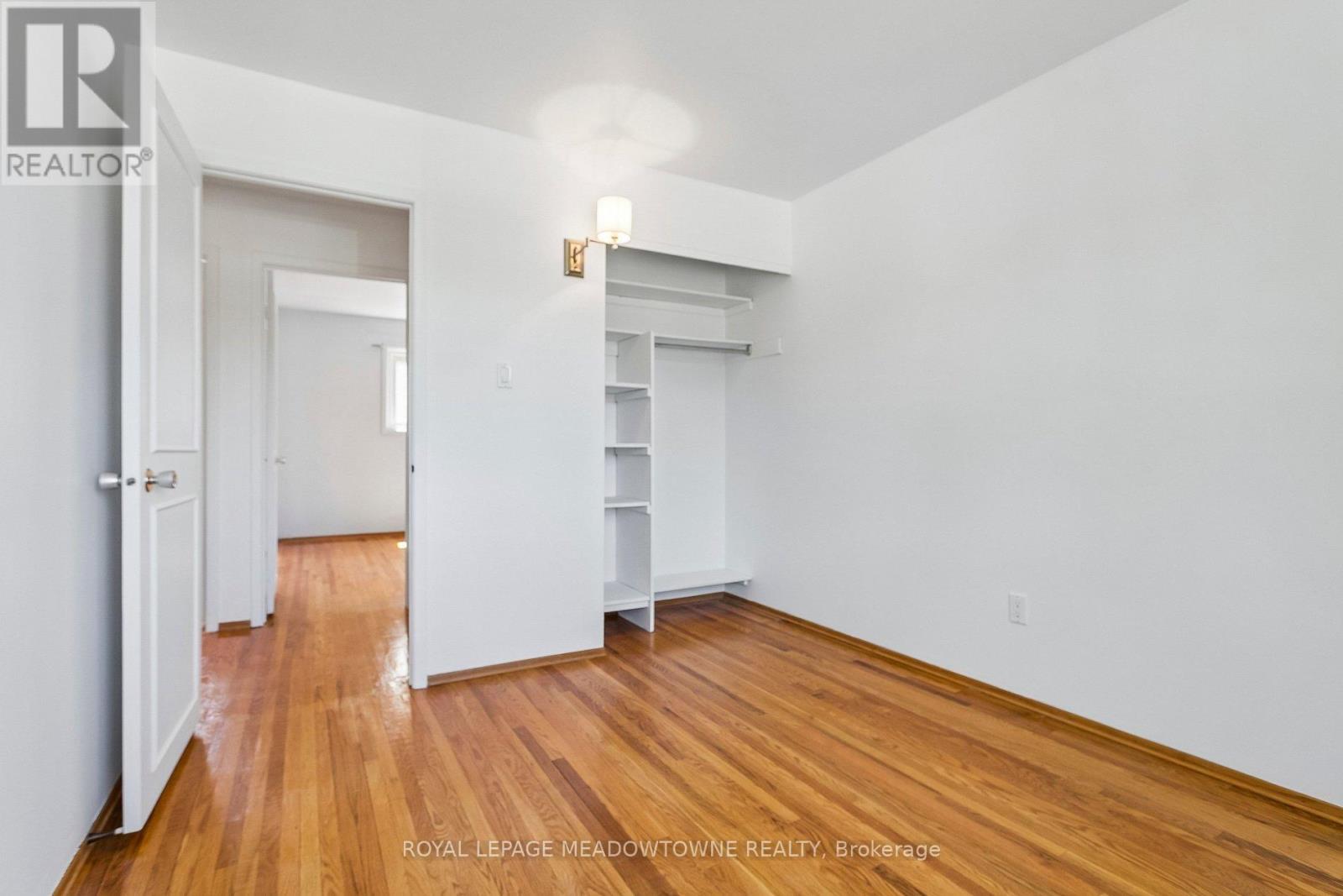 34 PLAINSMAN ROAD - 31