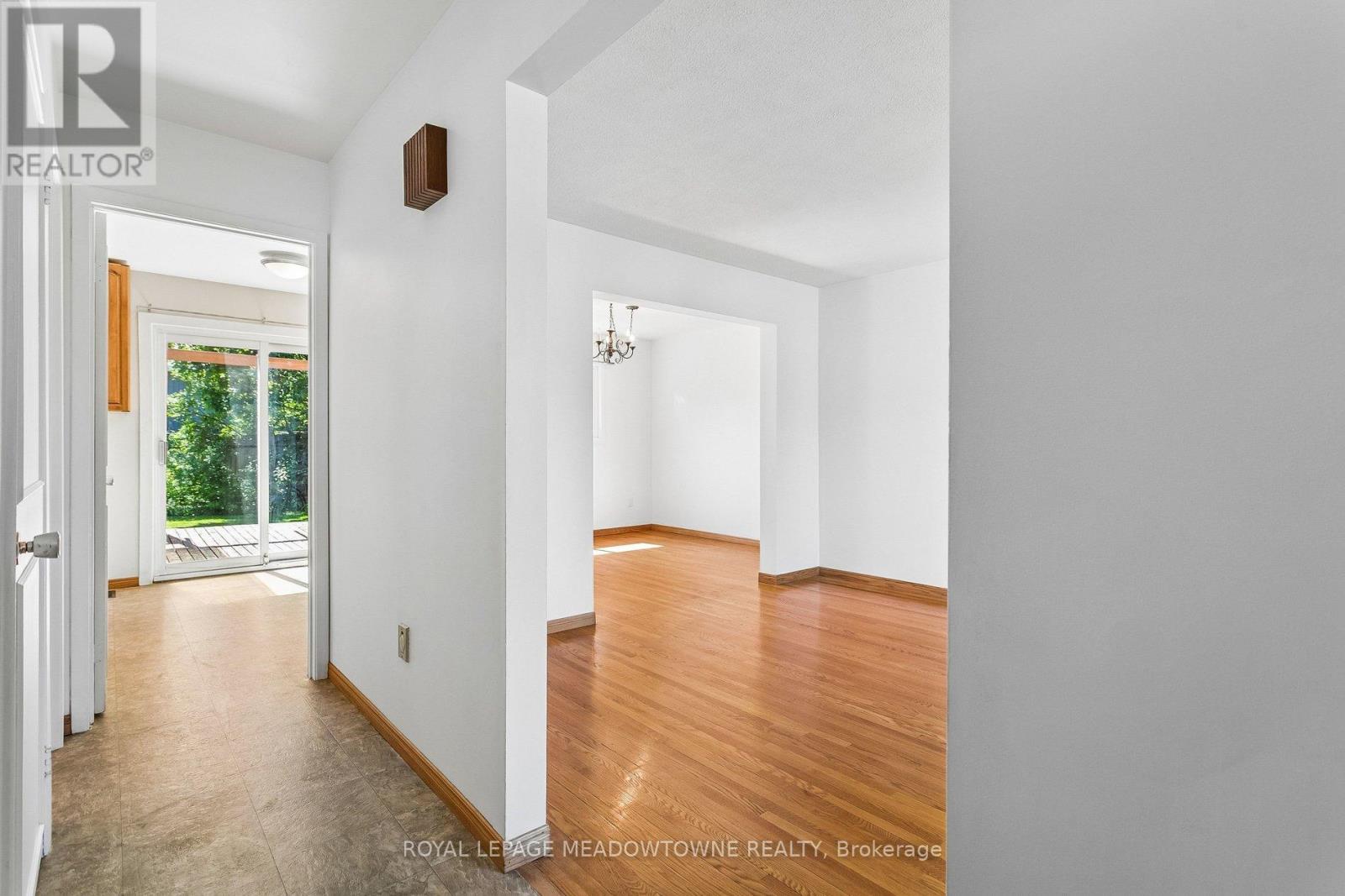 34 PLAINSMAN ROAD - 7