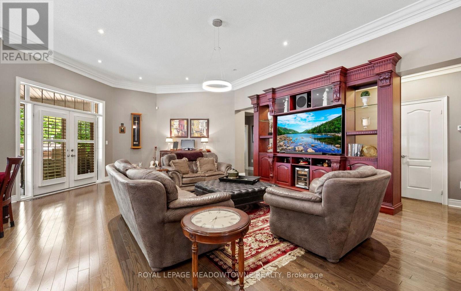 5 MCNUTT STREET - 19