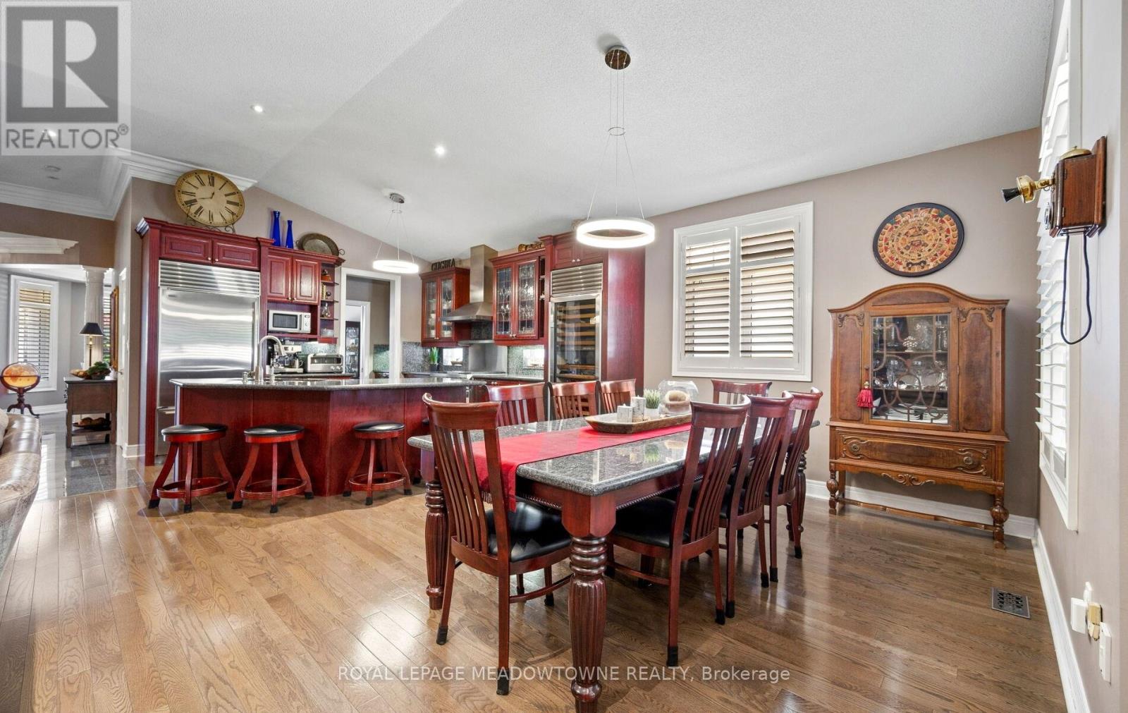 5 MCNUTT STREET - 21