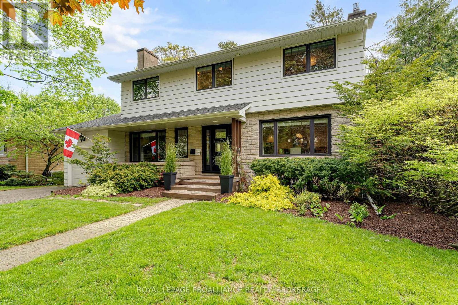 29 HILLCROFT DRIVE - Image 2