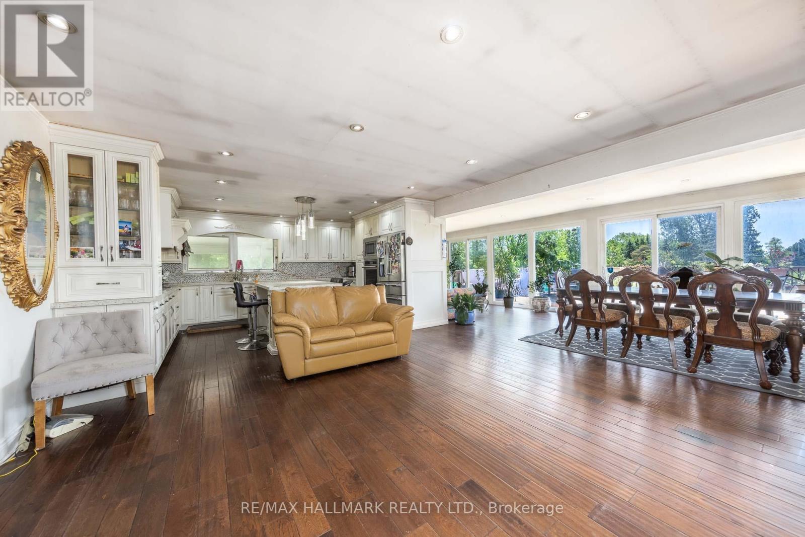 3569 BETHESDA ROAD - 8