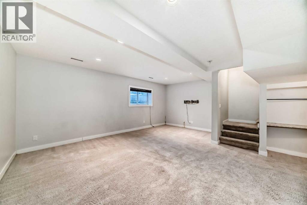 #115 300 Marina Drive - 34